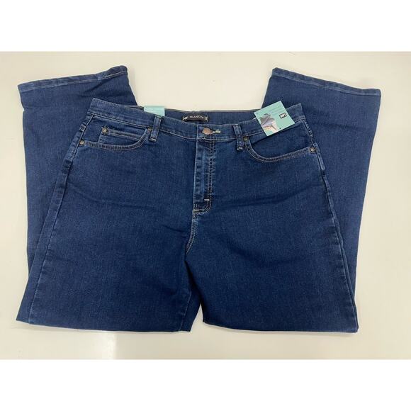 Lee Womens Jeans Size 16 Petite Denim Stretch Relaxed Fit Straight Leg NWTs - Picture 1 of 12